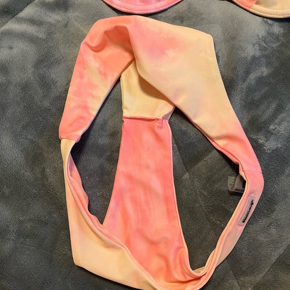 Blackbough swim bikini - Picture 2 of 5